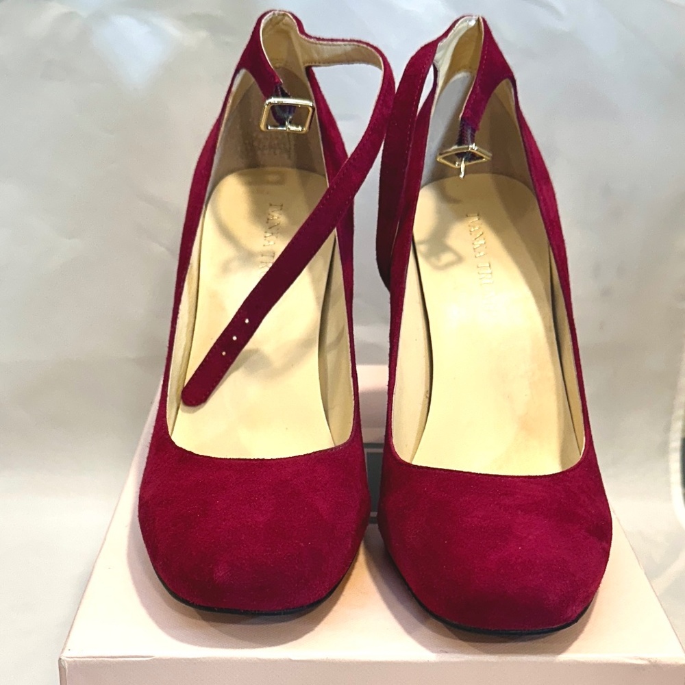 Ivanka Trump Oasia Suede Pump